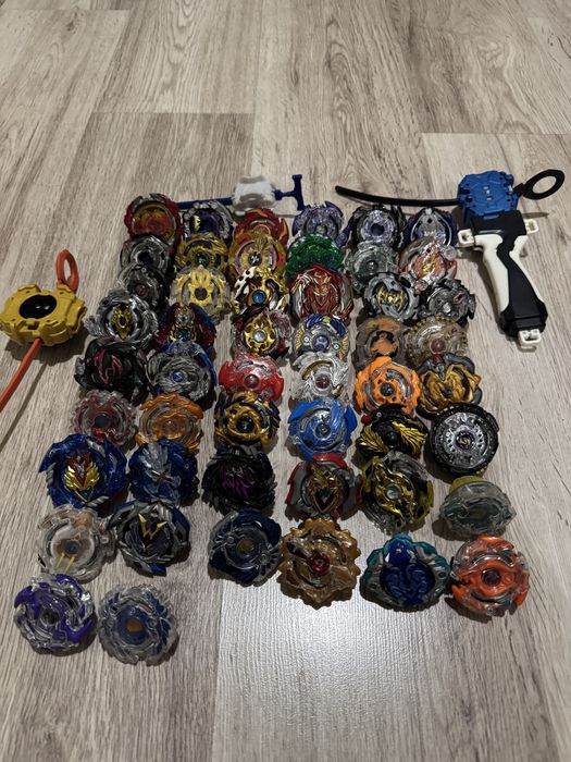 Іграшки волчки БЕЙБЛЕЙД