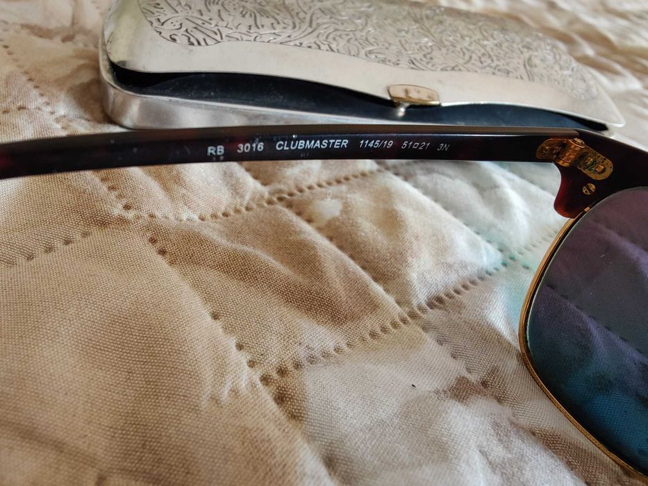 Oculos masculinos Rayban Clubmaster em excelente estado