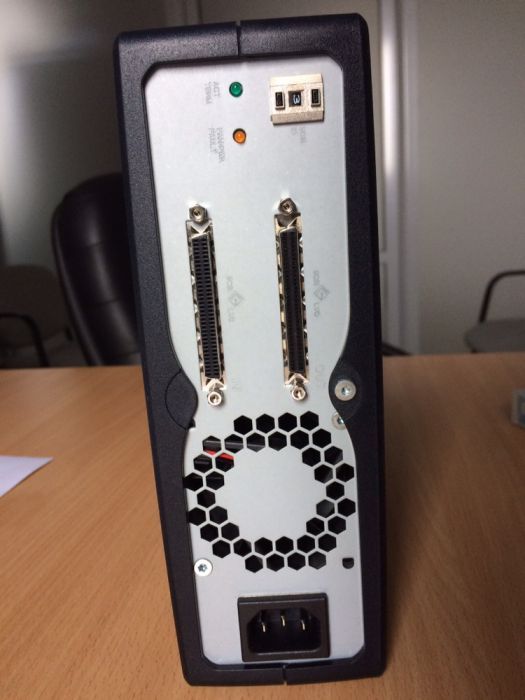 HP StorageWorks Ultrium 232 внешний ленточный накопитель