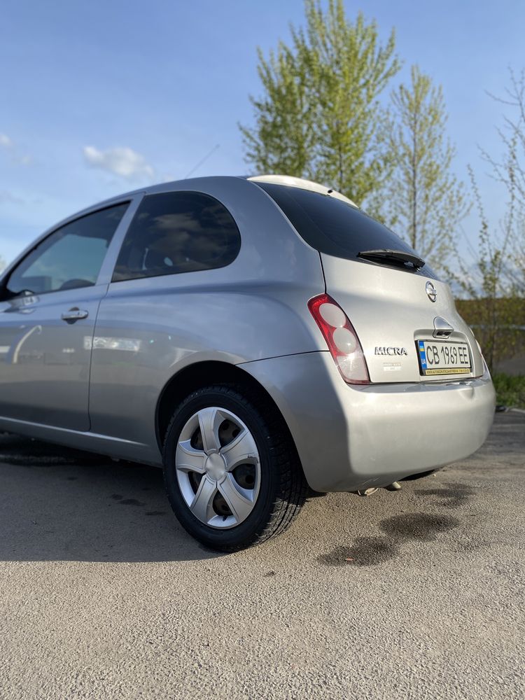 Ніссан Мікра Nissan Micra