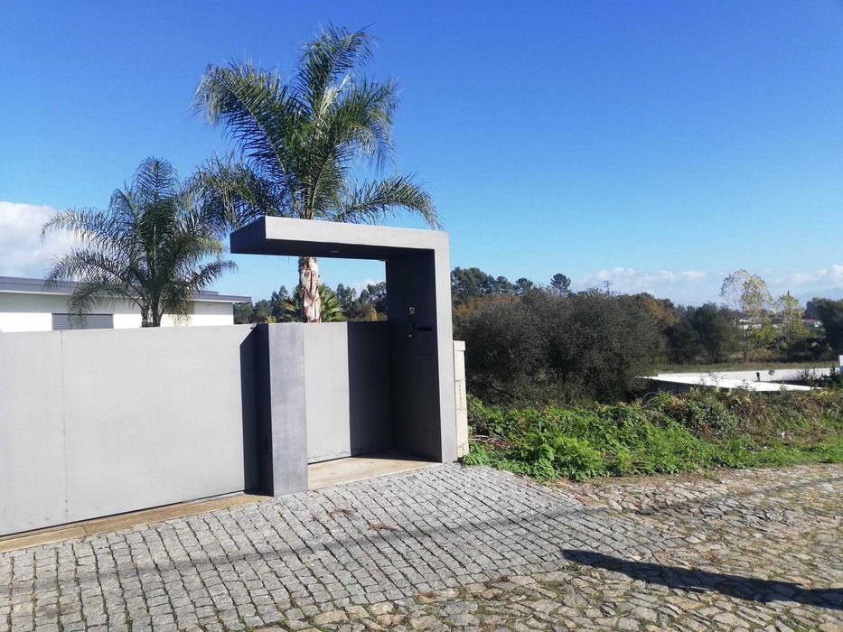 vende-se terreno para moradia em cabanelas, com 1200 m2