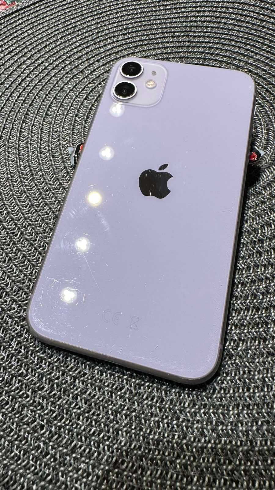 Смартфон Apple iPhone 11 128Gb