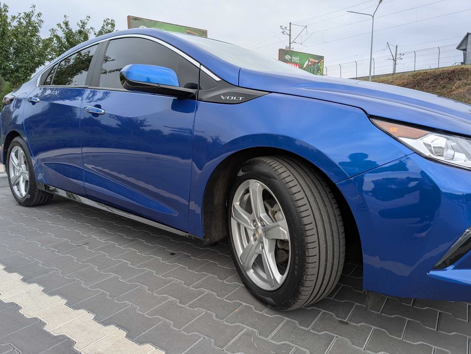 Chevrolet Volt 2