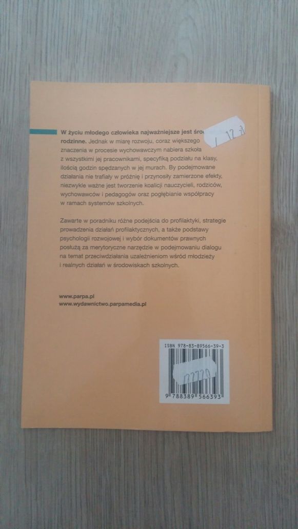 Nastolatki i alkohol. Strategie profilaktyczne w szkole