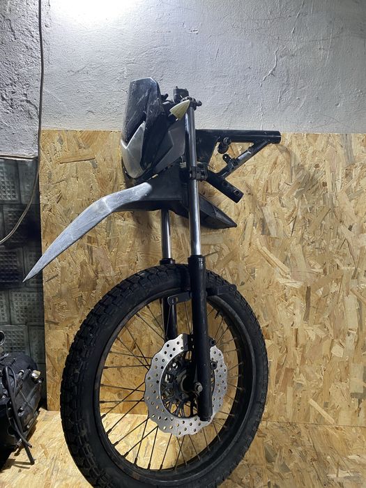 Передня частина в зборі під кастом