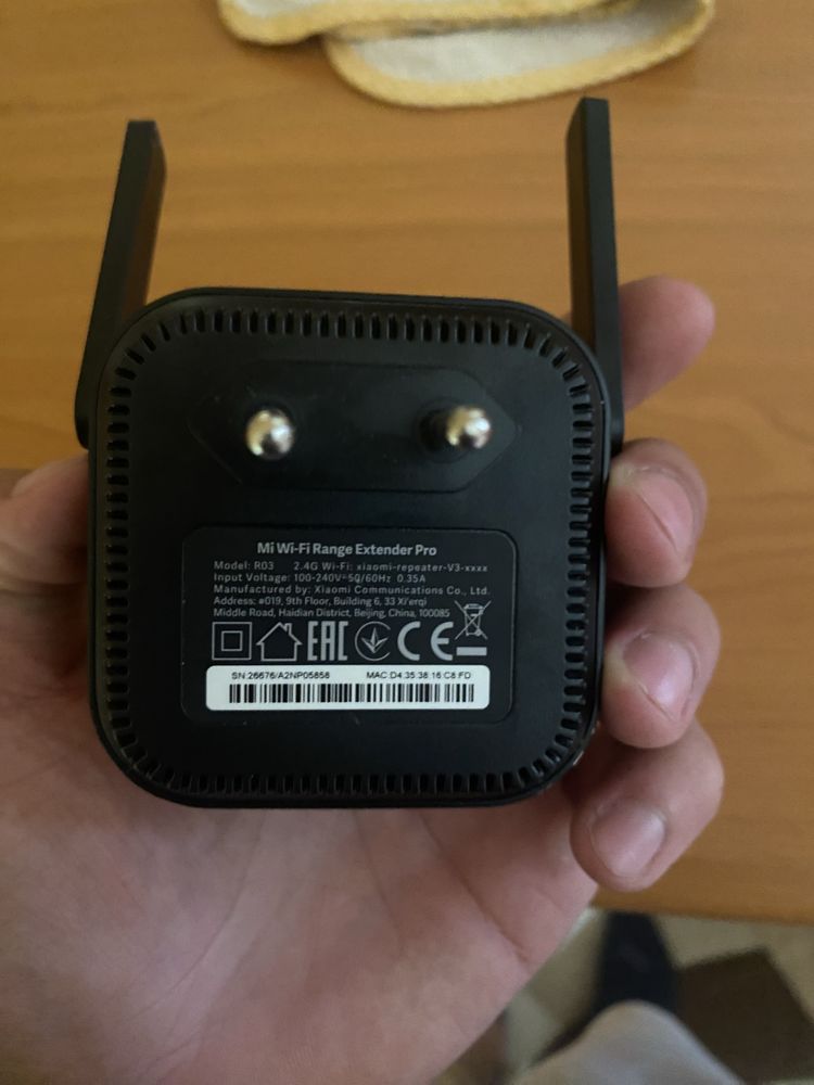 Ретранслятор Xiaomi Mi WiFi Range Extender Pro