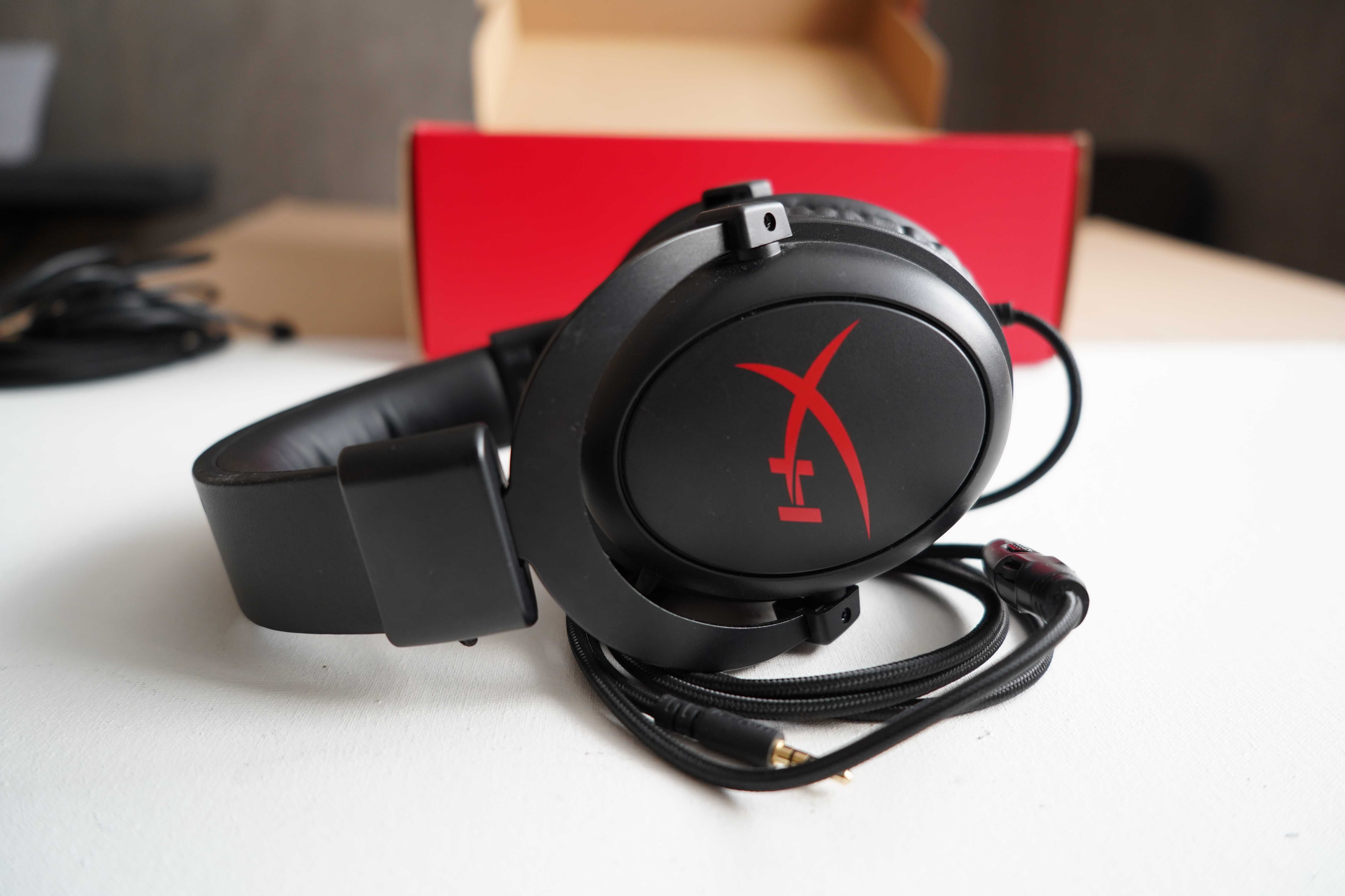 Комплект (навушники + мікрофон) HyperX Streamer Starter Pack