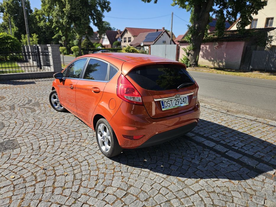 Ford Fiesta 1.2 16V 82KM Titanium