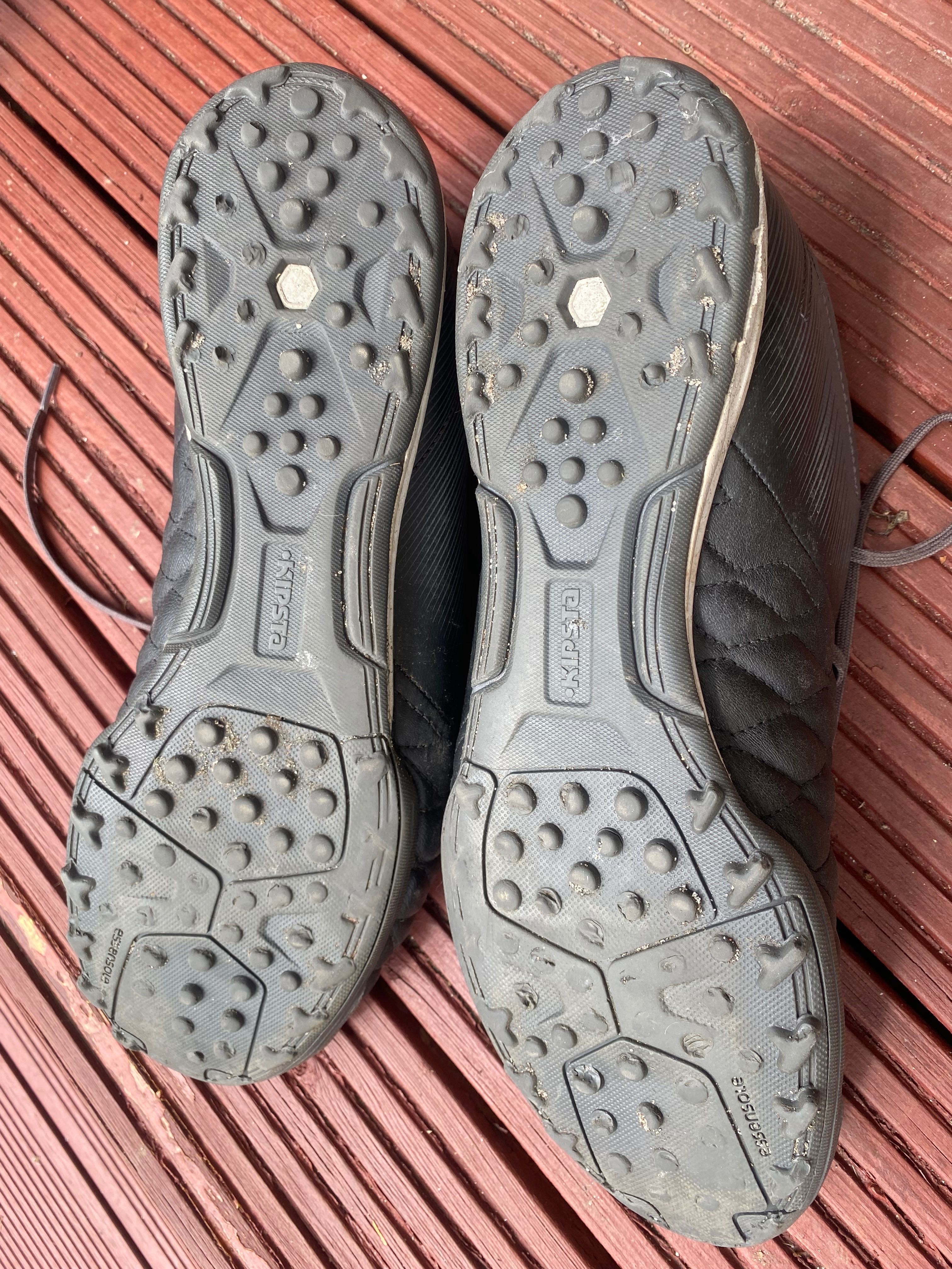 Buty sportowe turfy na halę, na orlik, rozmiar 46, nowe wkładki