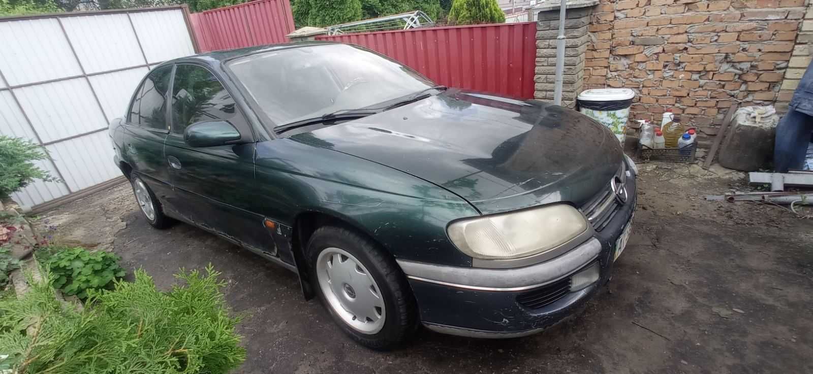 Opel Omega B 1994 року