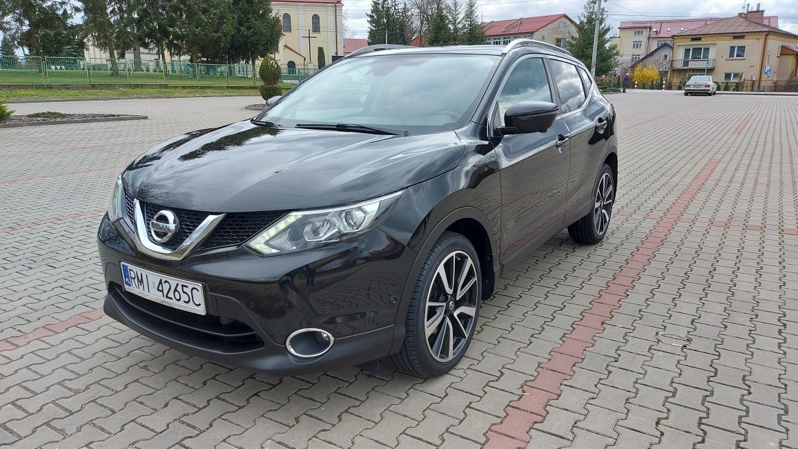Nissan qashqai 1.6 DCI Tekna.Bogate wyposaż.Niski przebieg.Prywatnie