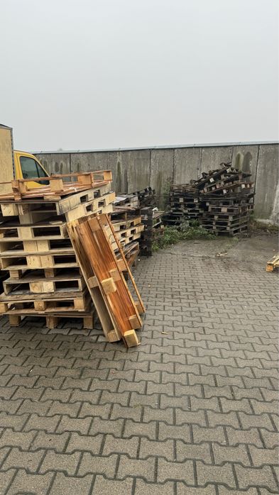 Palety drewno opałowe oddam za darmo palety do odbioru Chełm Śląski