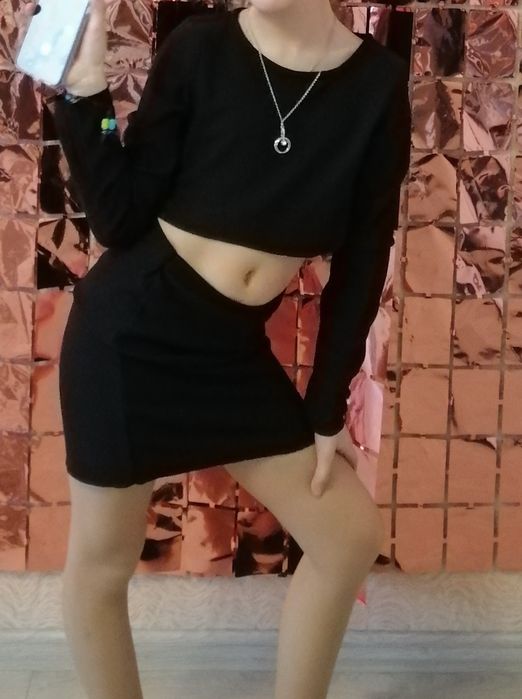 Stylowy dwuczęściowy kostium dla dziewczy