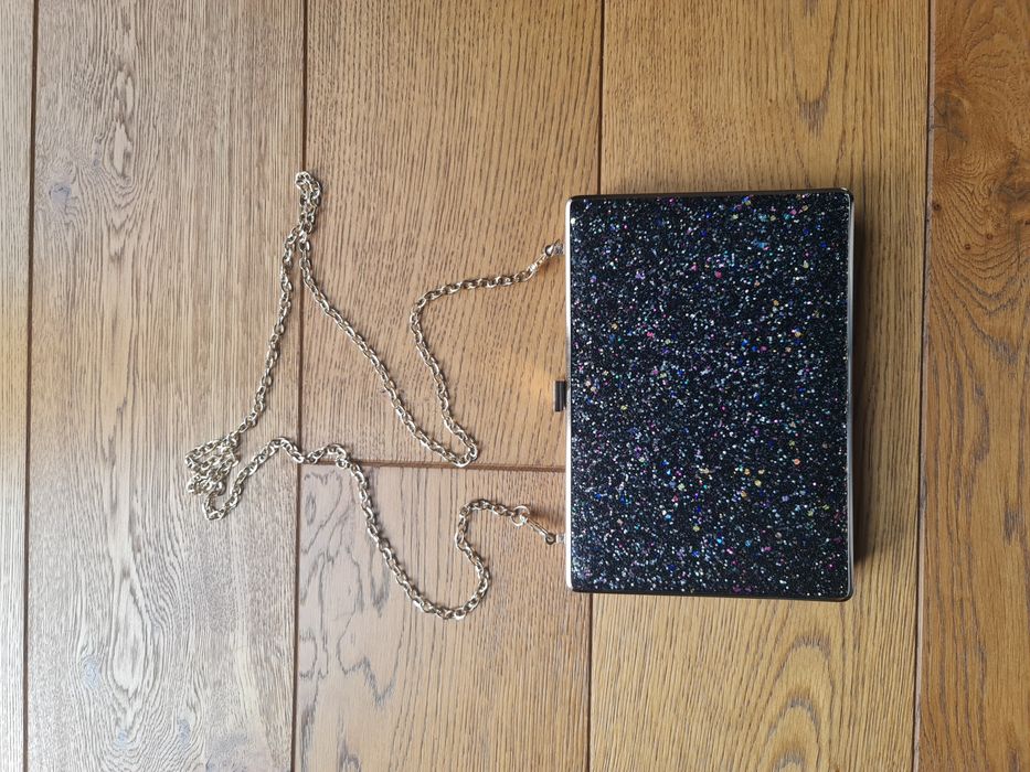 Kopertówka mała torebka błyszcząca wesele sylwestra na ramię łańcuszku