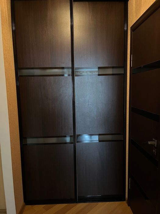 Продається 3-кімнатна квартира з індивідуальним опаленням біля АТБ