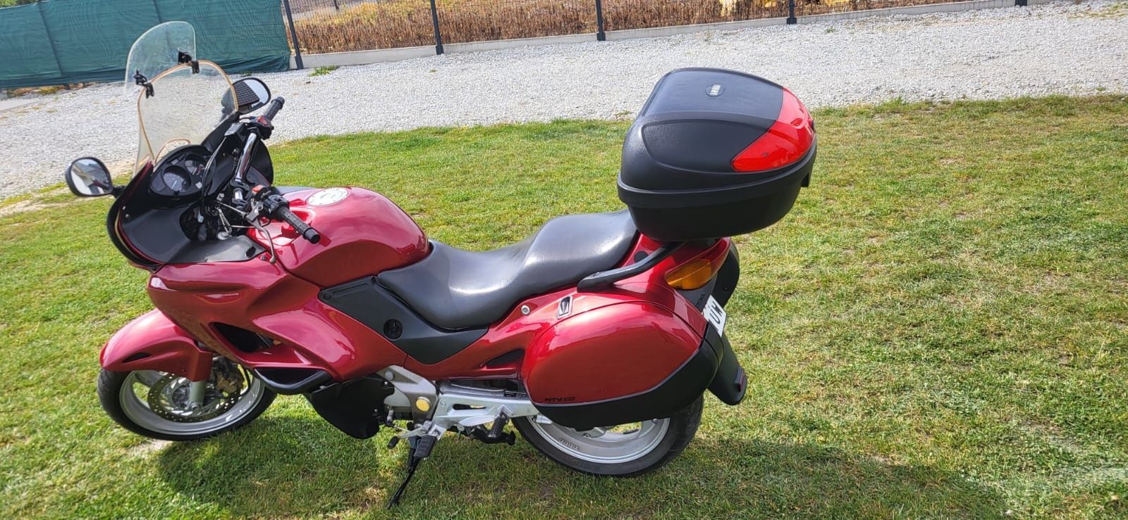 Honda NTV650 deauville 1999r