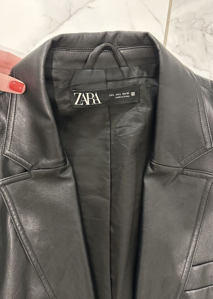 Чорний жакет піджак zara шкірзам /чорний пиджак с искуственной кожи