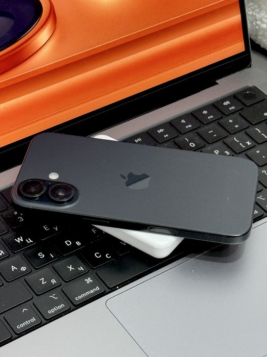 iPhone 16 128GB Black (100% АКБ 141 цикл зарядки, байпас)