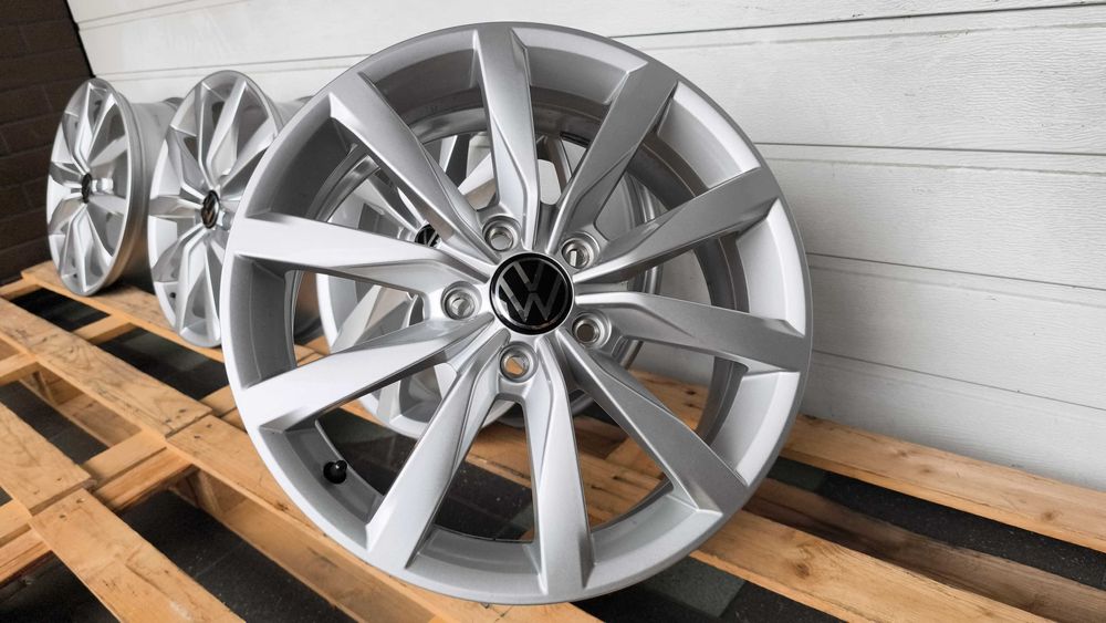 Felgi aluminiowe Vw Golf 7 6 Audi Skoda Seat 17" 5x112 Et48 (OL660F)