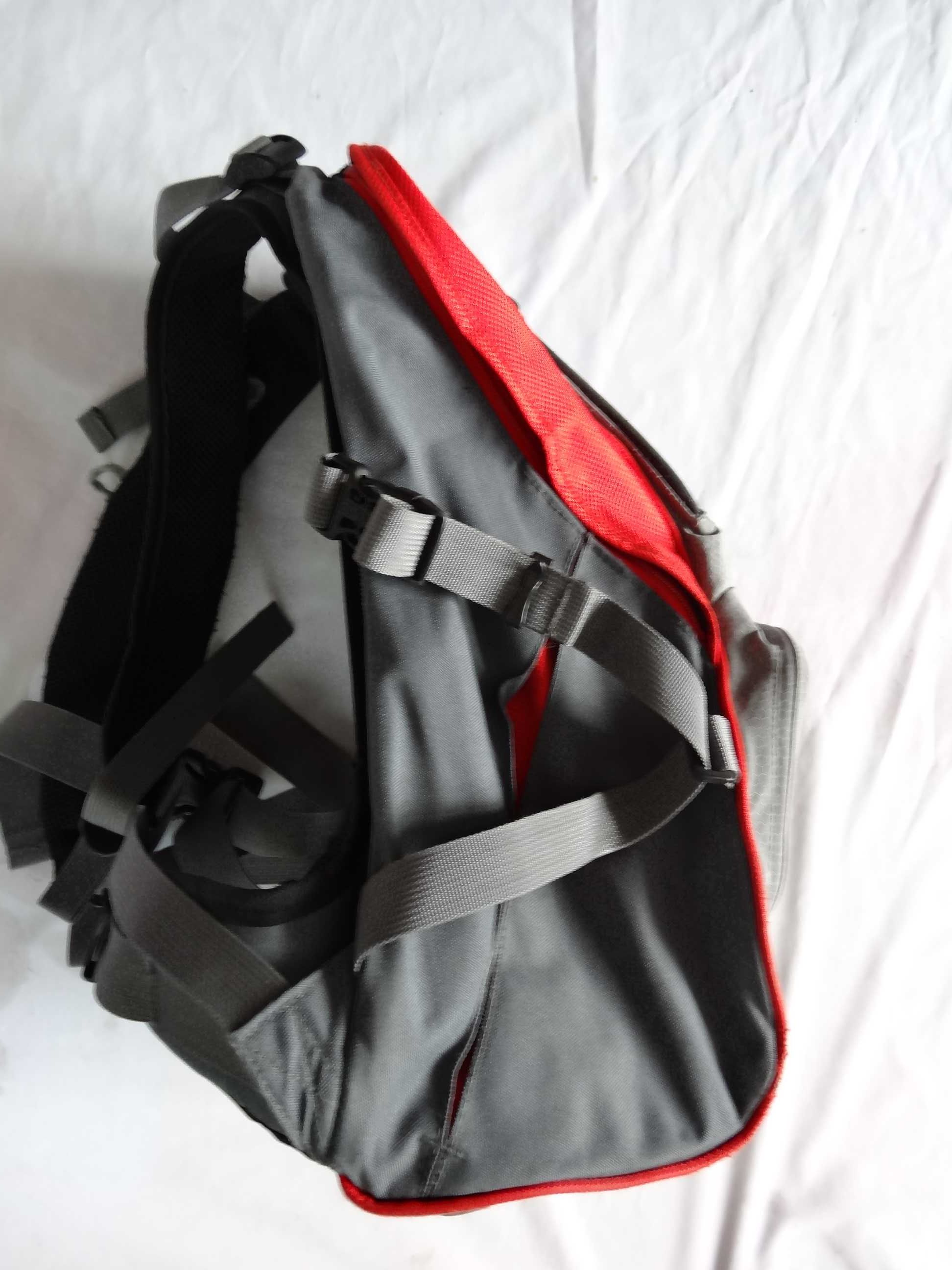 Plecak GO SPORT ANDINA 25 AIRTECH Pokrowiec Deszczowy Trekking