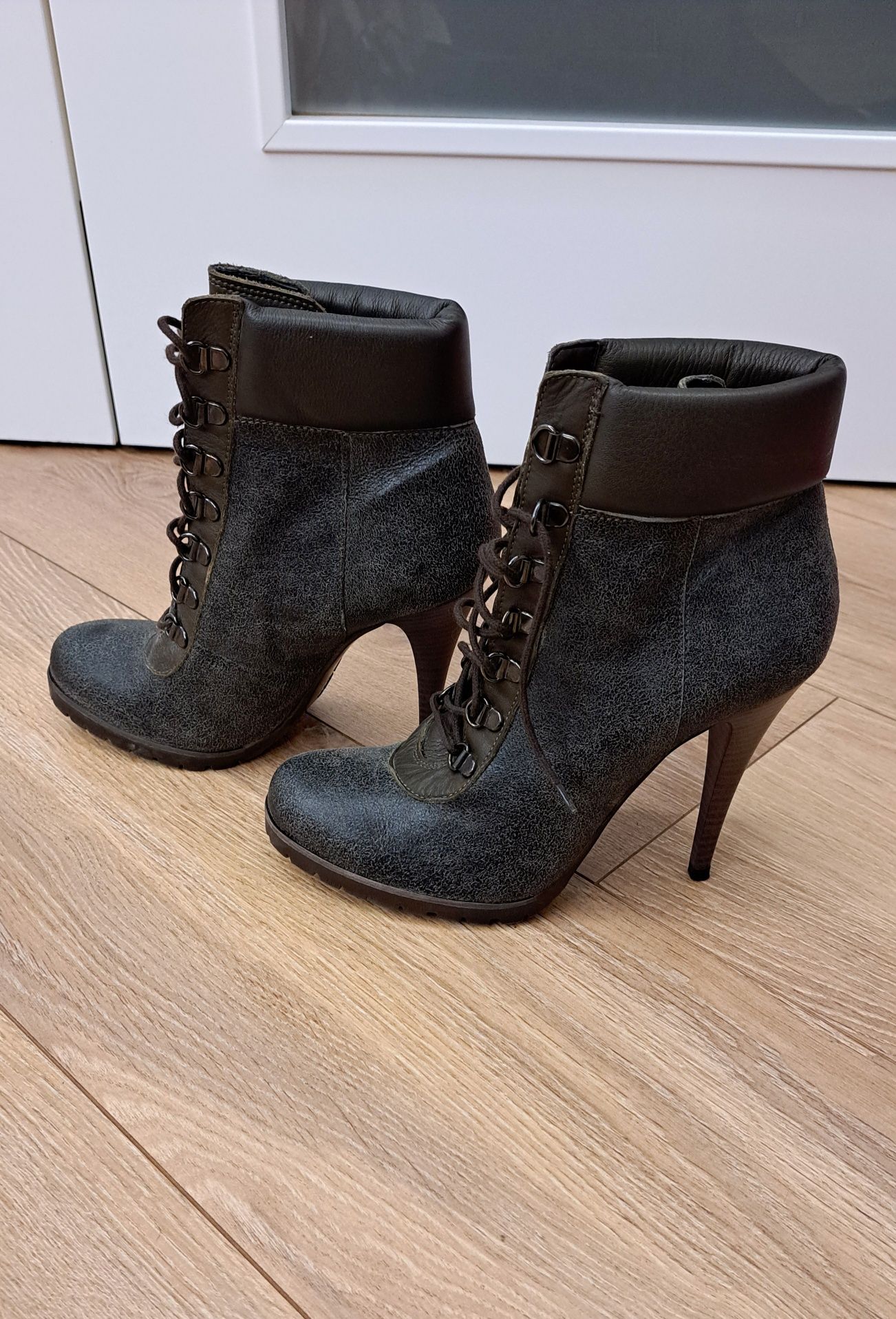 Botas de Salto Alto Miss Sixty Tamanho 39