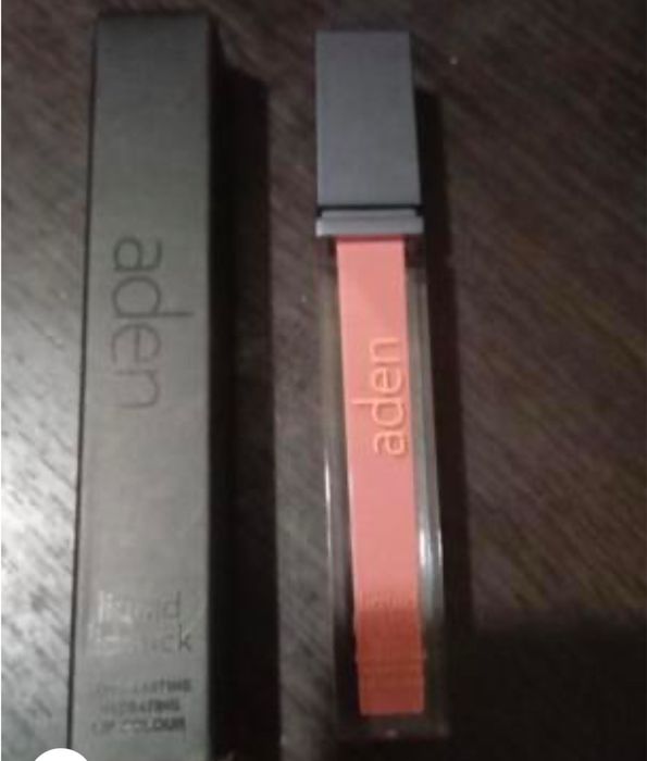 Продам новую помаду Аден 05 тон