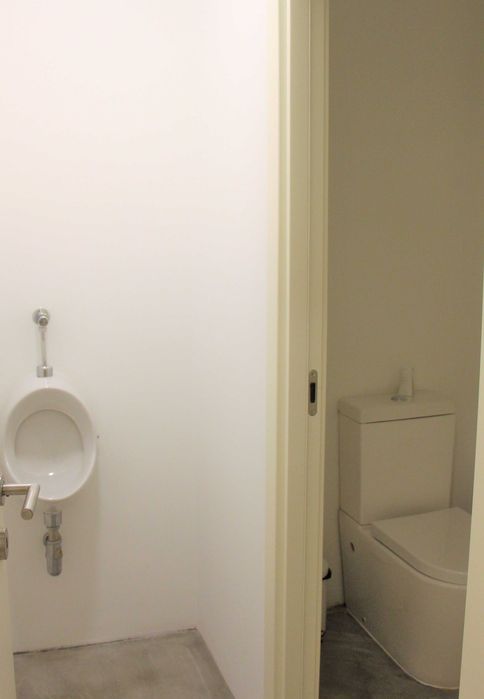 Urinol marca SANITANA