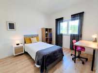 Quarto para arrendar em Valença