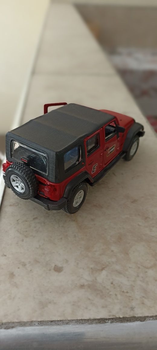 Машинка Jeep Wrangler металл