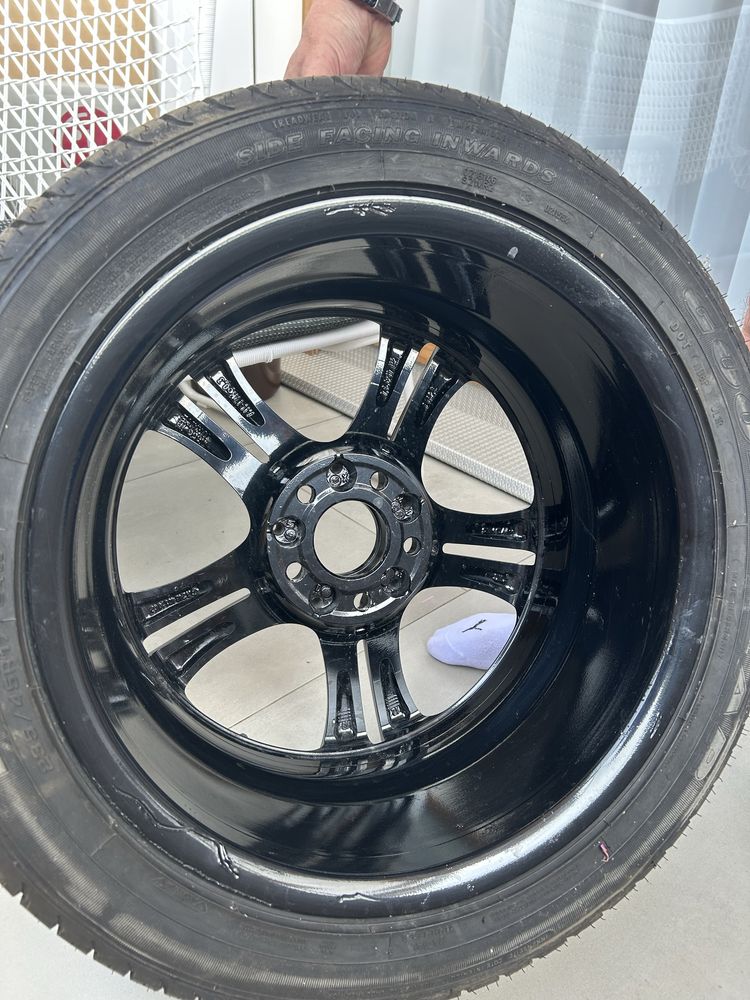 1x Goodyear EfficientGrip 215/55 R17 – opona letnia + felga alu