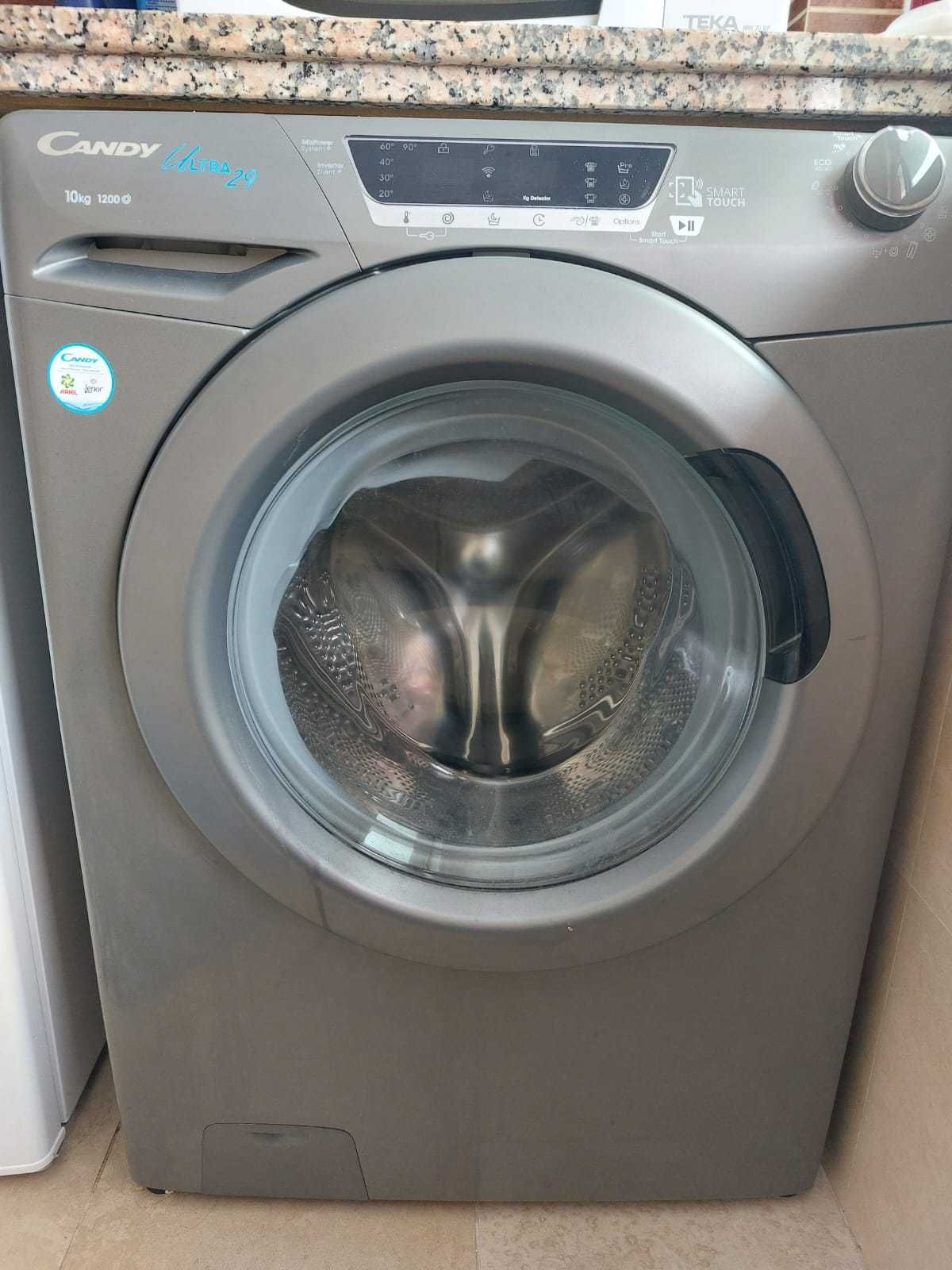 Máquina de Lavar Roupa