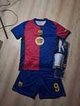 Strój piłkarski FC Barcelona + ochraniacze