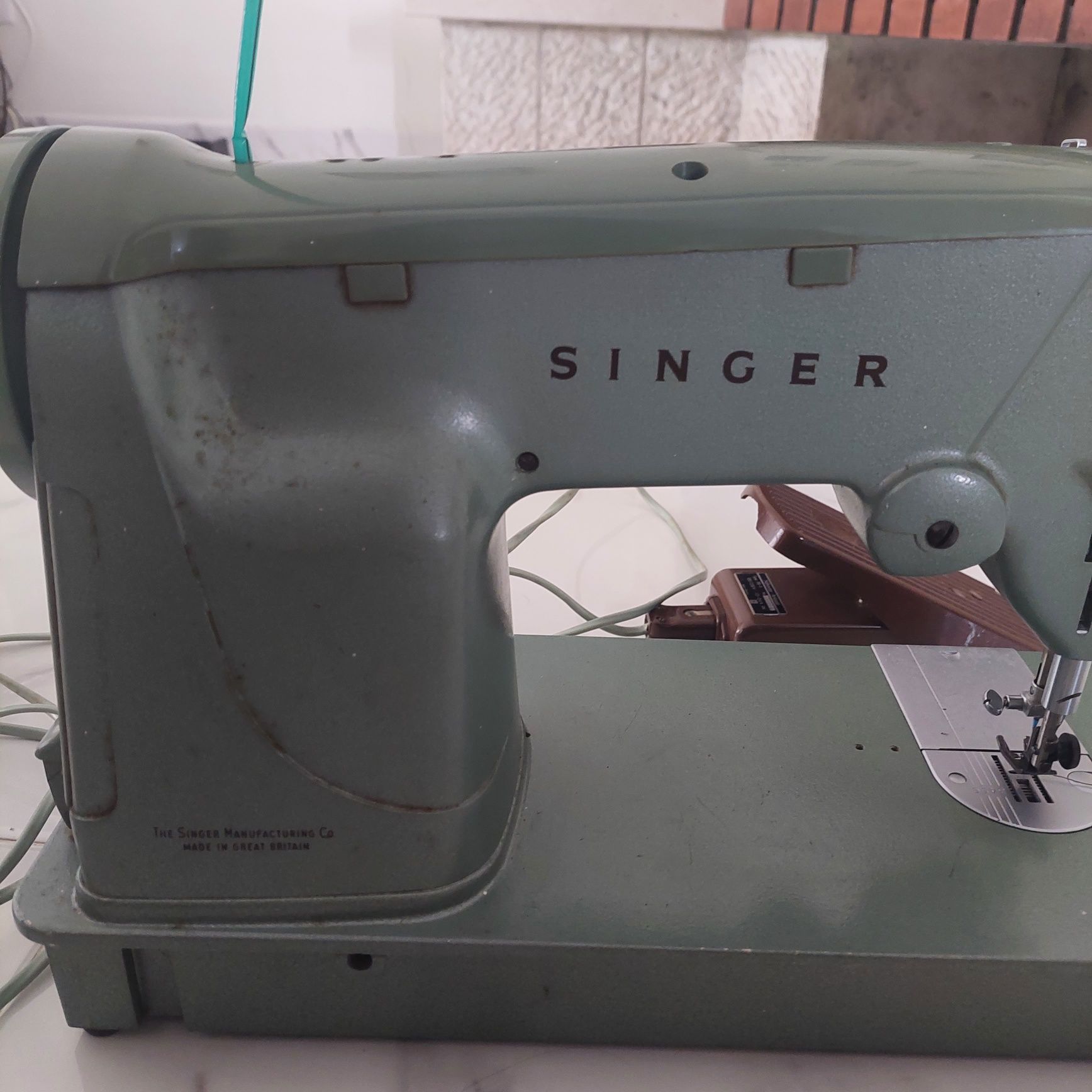 Maquina de costura Singer