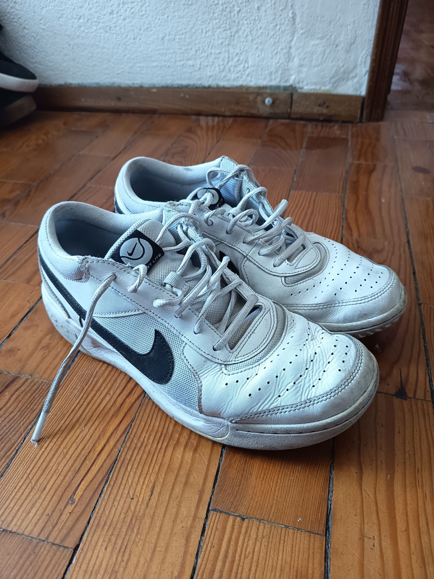 Sapatilhas Nike, ideais para praticar desporto como tênis