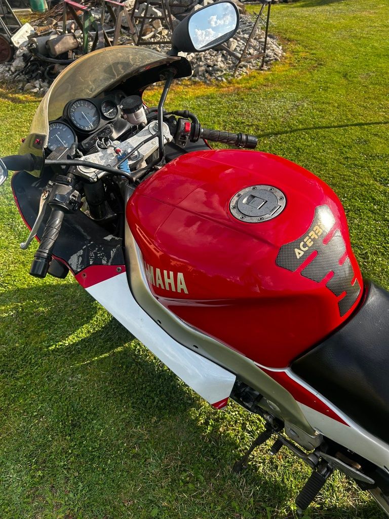 Yamaha Thunderace