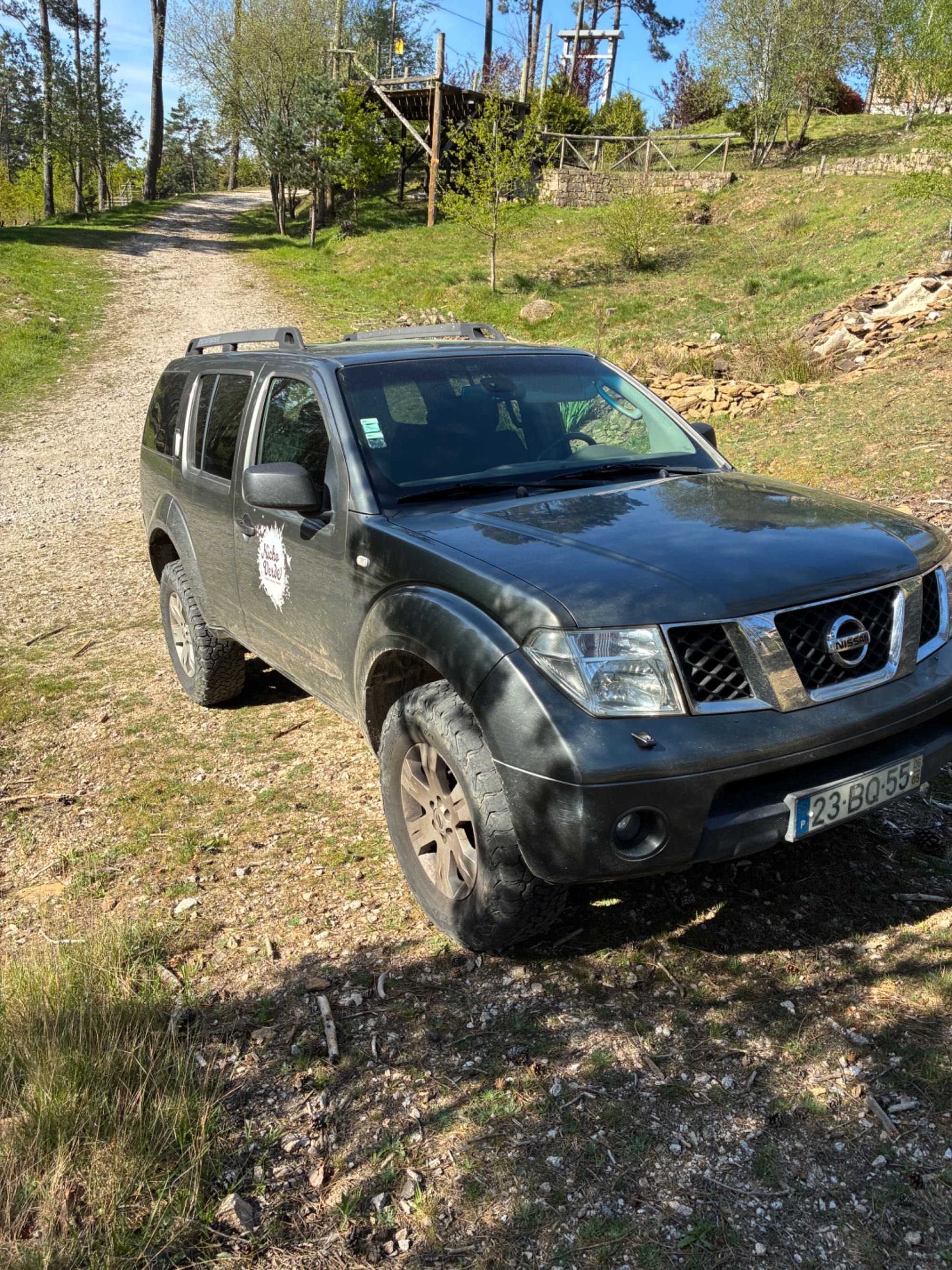 Nissan Pathfinder – Turbo Novo – 7 Lugares – IVA Dedutível