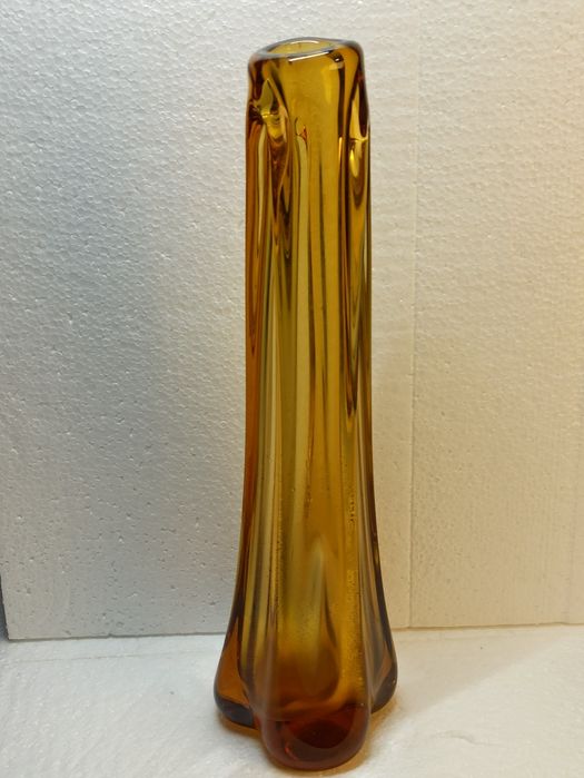 Wazon glut Jan Sylwester Drozd.