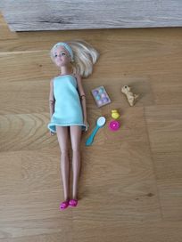 Barbie Lalka w SPA ze szczeniaczkiem
