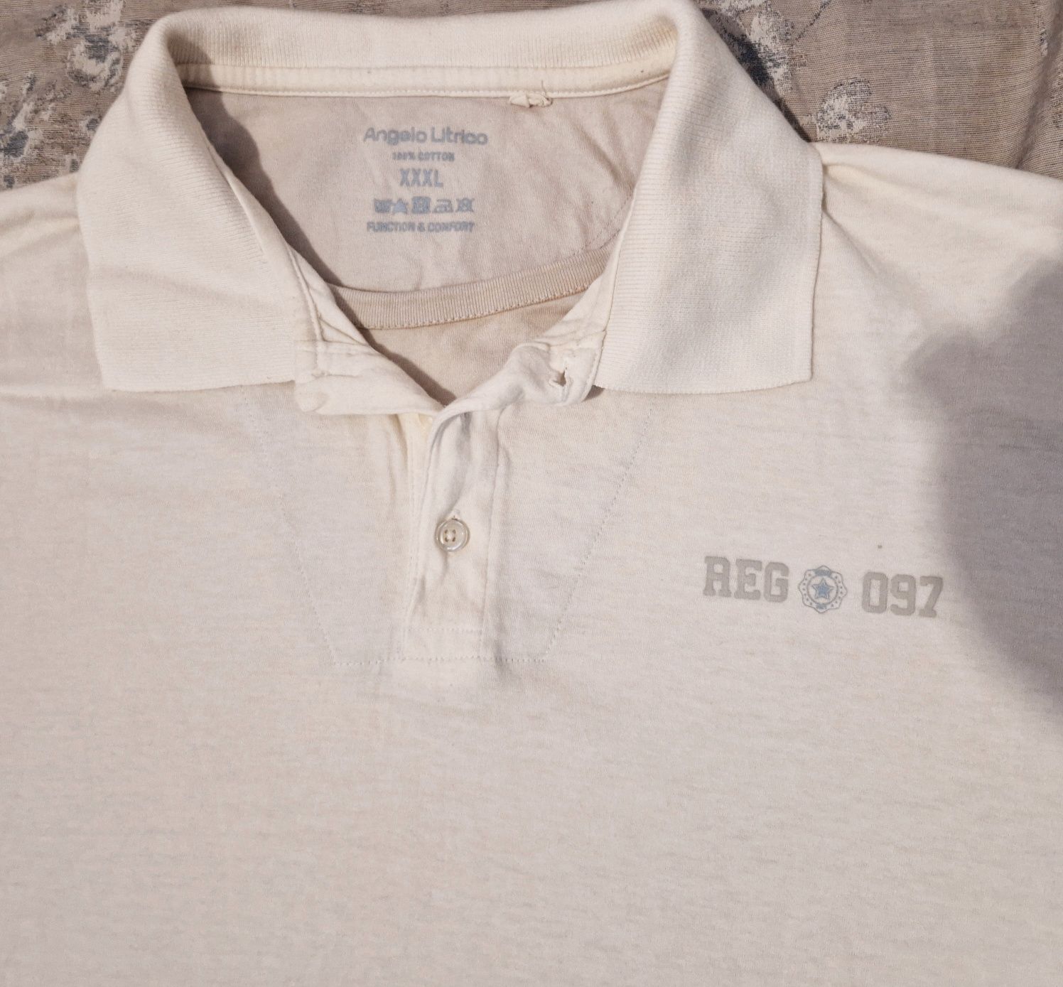 T-shirts polos novos por estrear 3xl 4xl
Fabricados em França 
Apenas