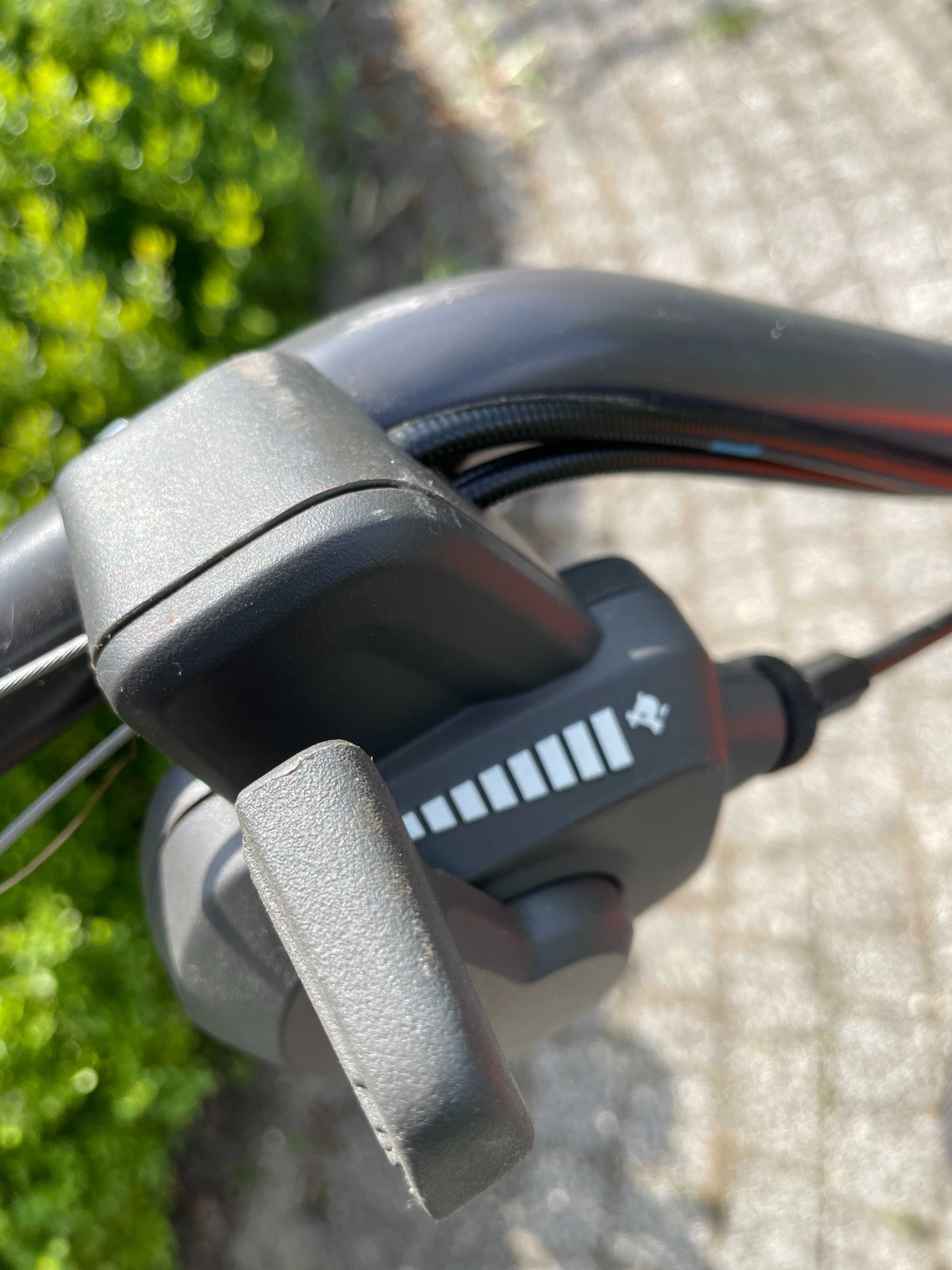 prawie nowa HUSQVARNA Kosiarka spalinowa z napędem LC 353VI