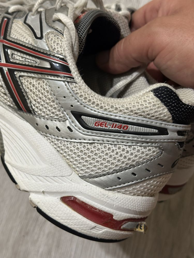 Вінтажні кросівки Asics Gel - 1140