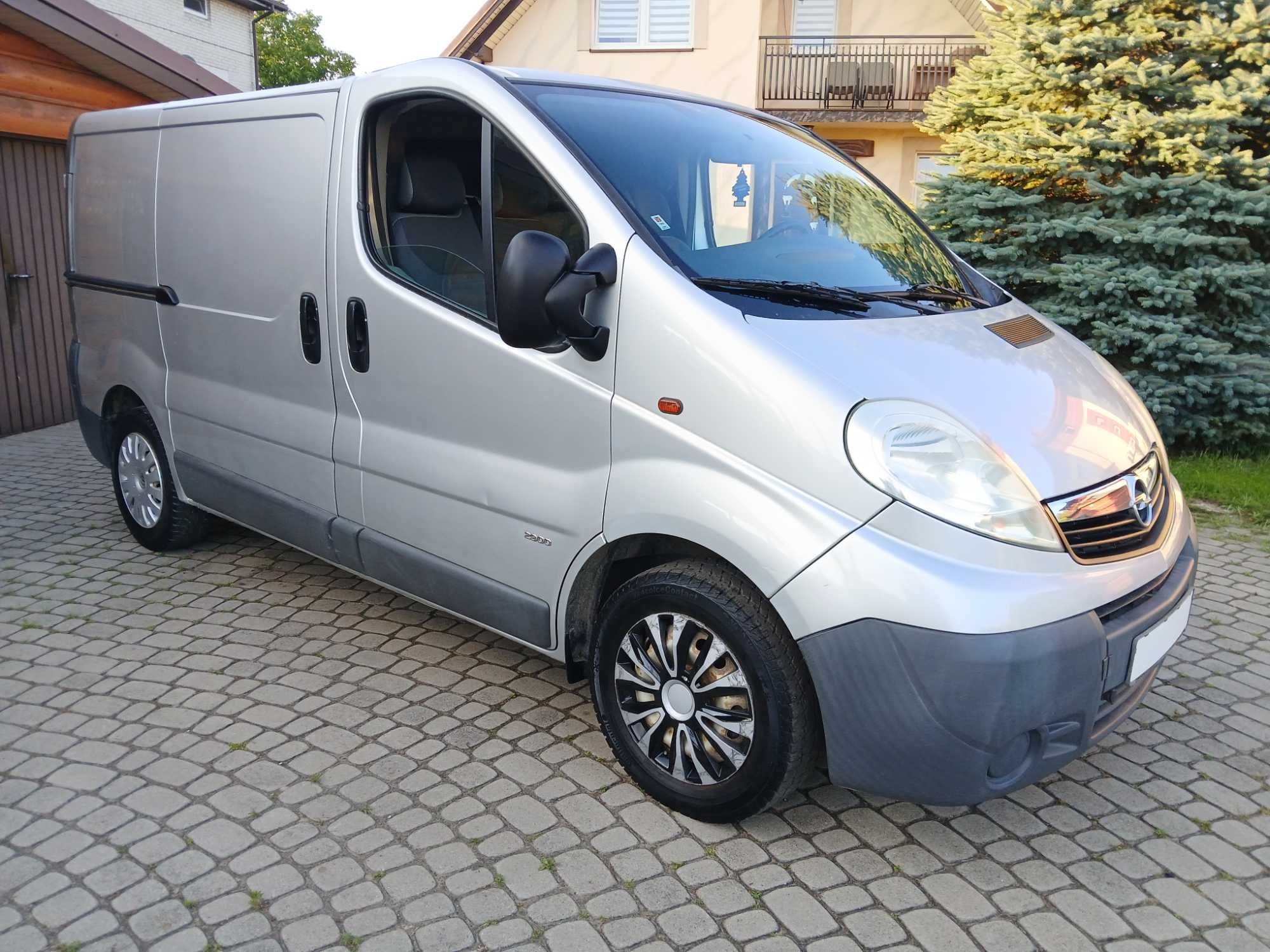 OPEL VIVARO == 2,0 DCI == 115 KM ==
