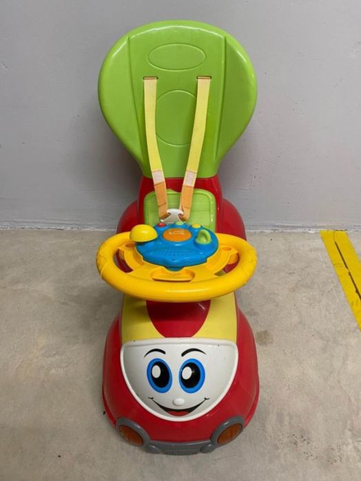 Carrinho andador chicco