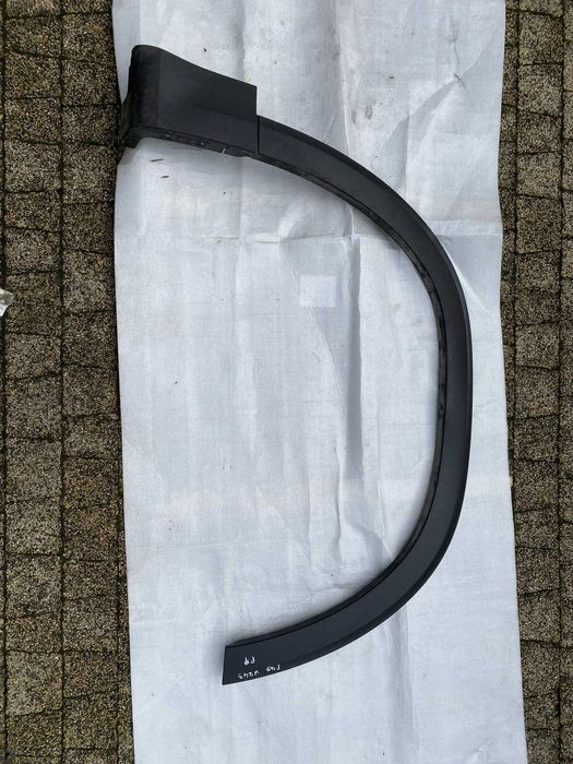 Mercedes EQB W243 Listwa Błotnika Przód Prawy