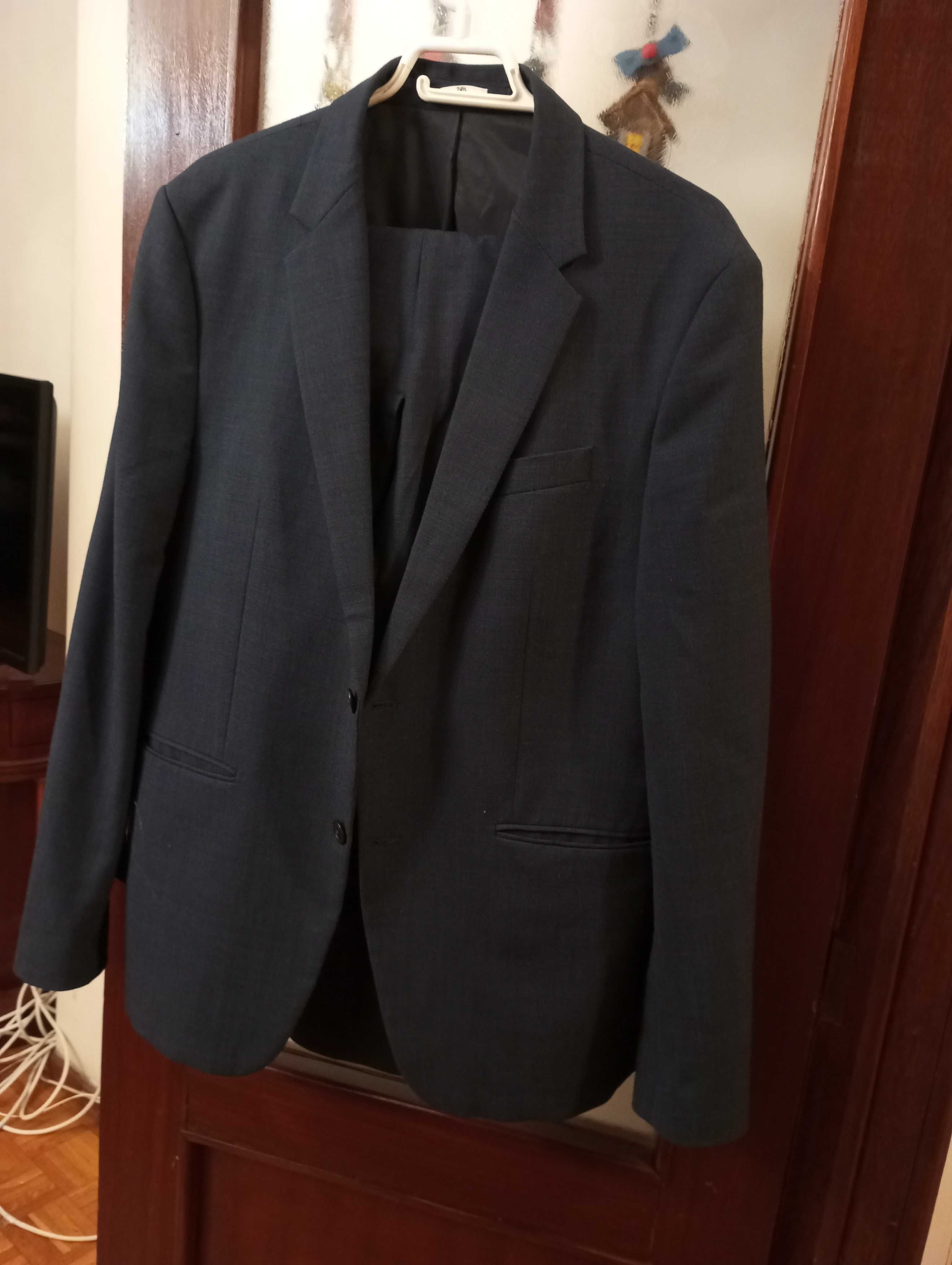 5€ Roupa homem Colete Fato 3 blazers e 1 calça