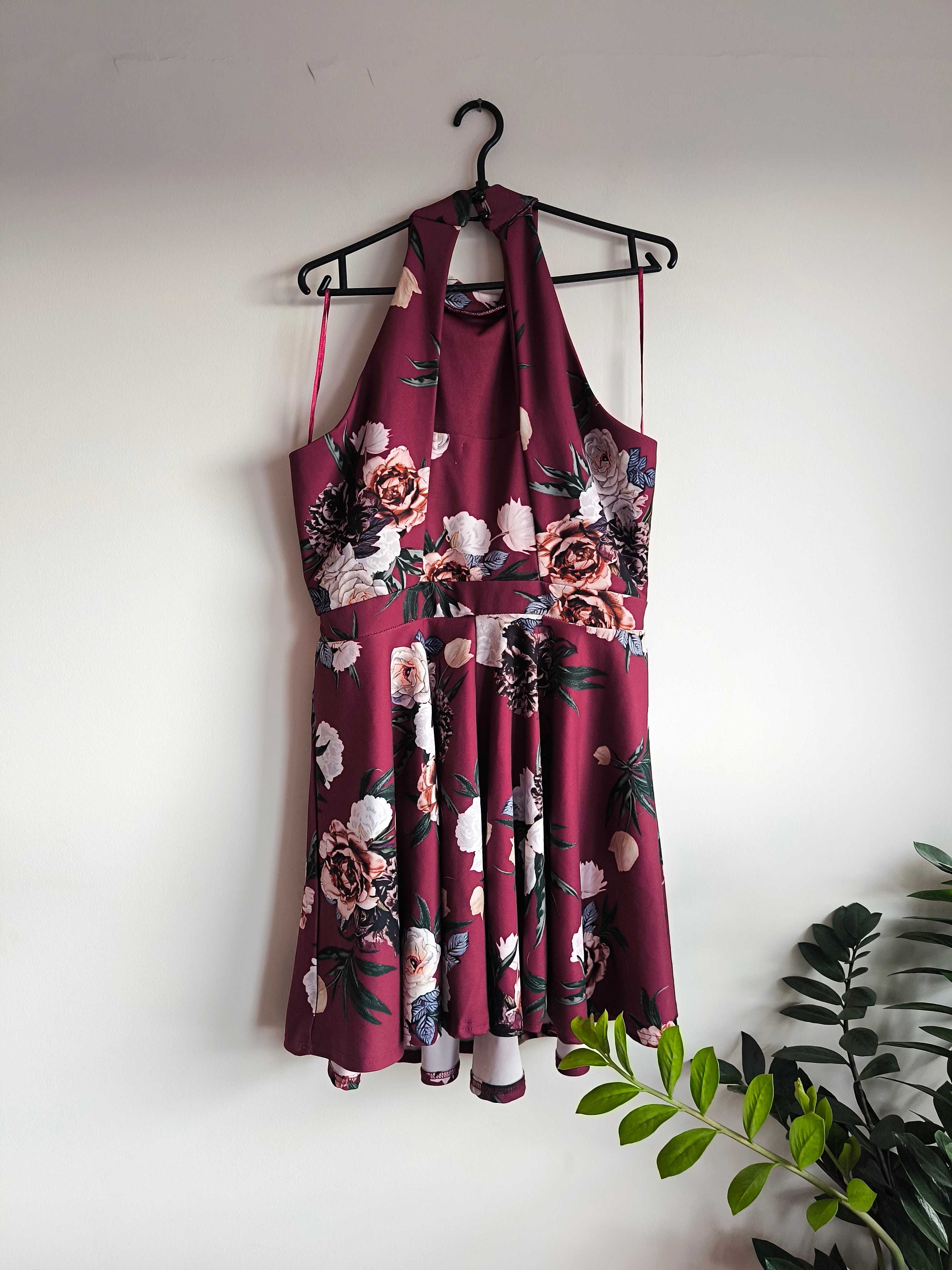 Przepiękna, bordowa sukienka w kwiatki marki Select w rozmiarze 3XL/46