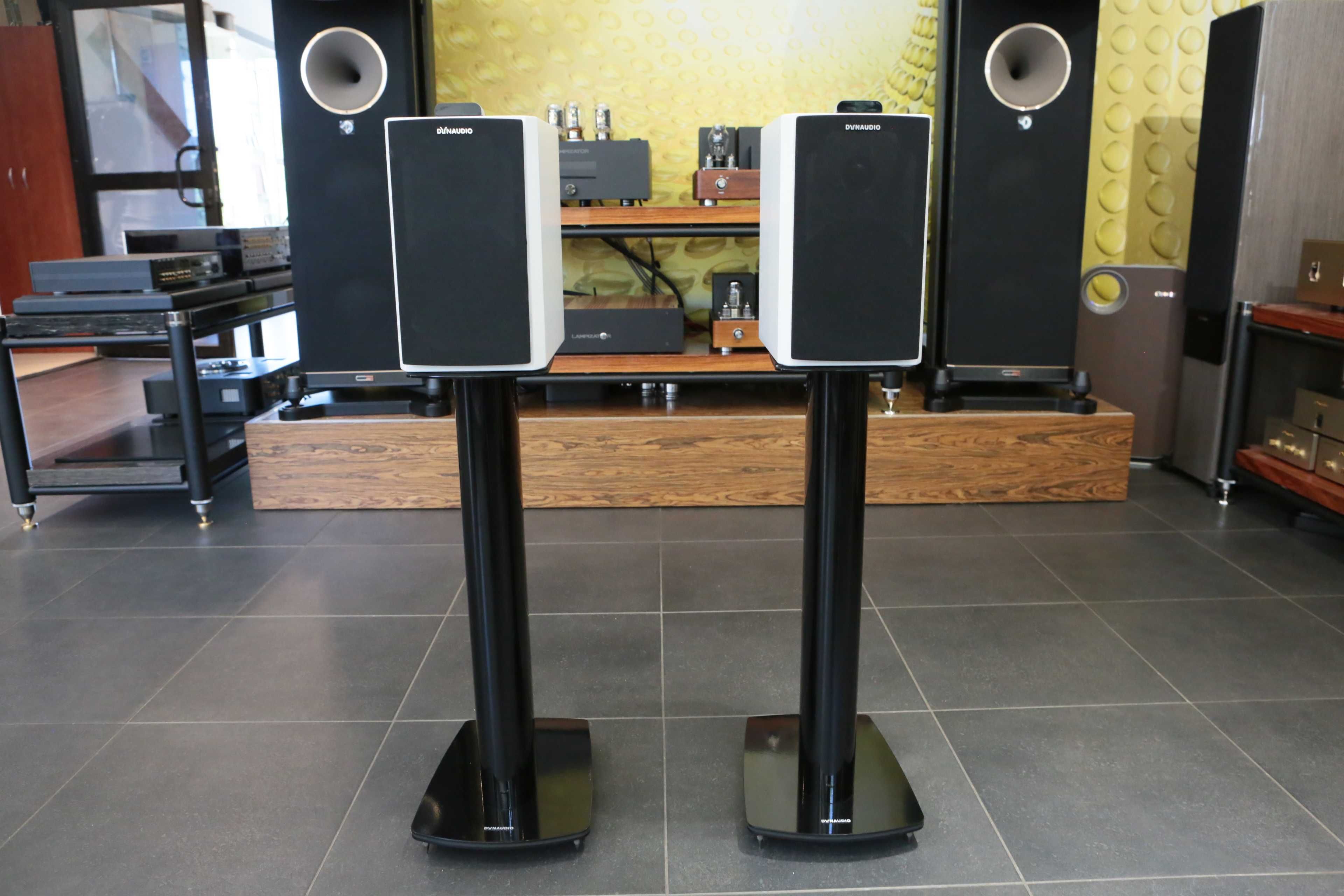 Dynaudio Xeo 4 głośniki podstawkowe