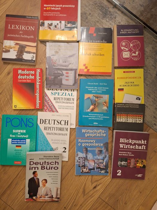 Zestaw książek Blickpunkt Wirtschaft Handelskorrespondenz itp.