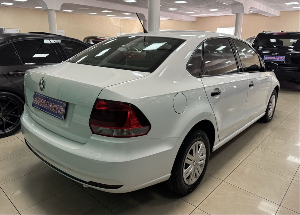 Volkswagen Polo Sedan 1.6 MPI 5МКПП 2017 р.в. (90 к.с)