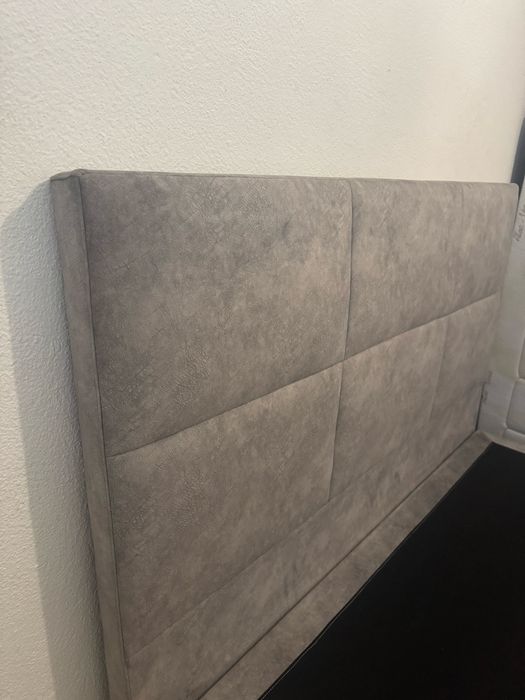 Cama de casal Cinza veludo